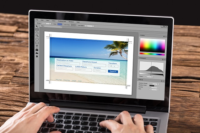 Das Bild zeigt einen Laptopbildschirm, auf dem gerade ein Bild bearbeitet wird.