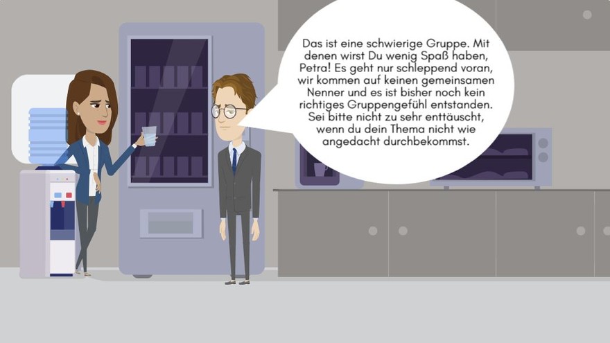 Das Bild zeigt Petra P. und ihren Weiterbildungsleiter, der sie vor einer schwierigen Teilnehmendengruppe warnt.