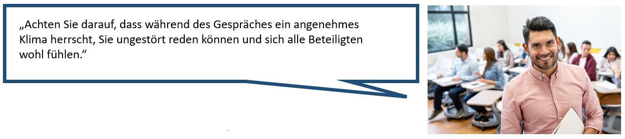 Das Bild zeigt auf der rechten Seite das Portrait eines jungen Mannes, der freundlich in die Kamera lächelt und auf der linken Seite eine Sprechblase mit einem Tipp zu Feedbackgesprächen.